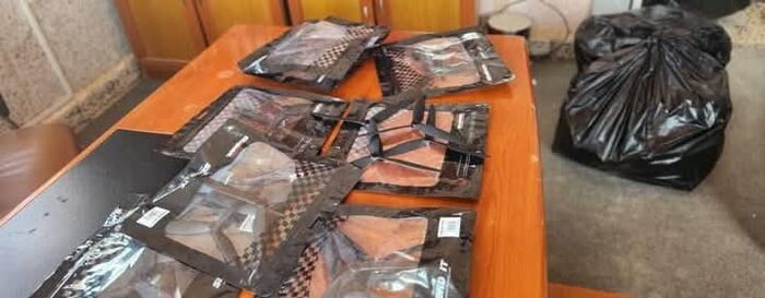 في المهرة .. ضبط 800 مروحة طيران مسير مهربة كانت في طريقها إلى الحوثيين