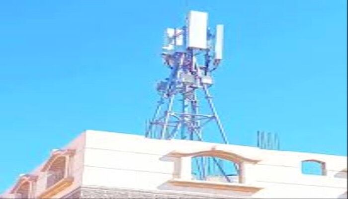 في إب | عصابات تنهش كابلات الاتصالات.. ونهب منظم برعاية حوثية