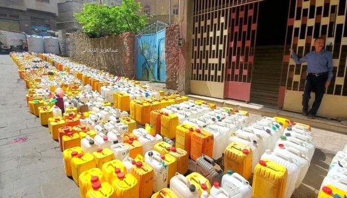 حجم العبث بمعاناة المواطنين في تعز | اتهامات صادمة تكشف: أزمة المياه كانت مدبّرة لرفع الأسعار.. لا جفاف ولا أمطار