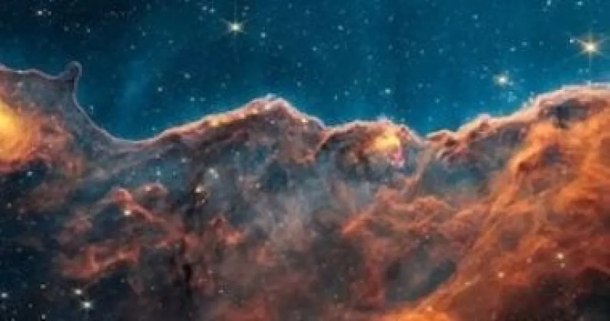 هل الفضاء "لزج"؟ دراسة جديدة تقلب موازين فهمنا للطاقة المظلمة