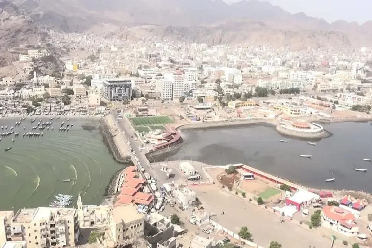 شرطة عدن تعلن القبض على متهم باختطاف حدث في الممدارة