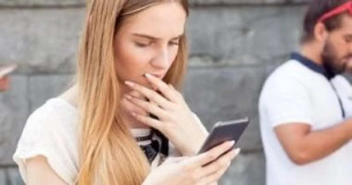 سنة بدون تحديث لهاتفك: ماذا يحدث لأمنك وأدائك؟