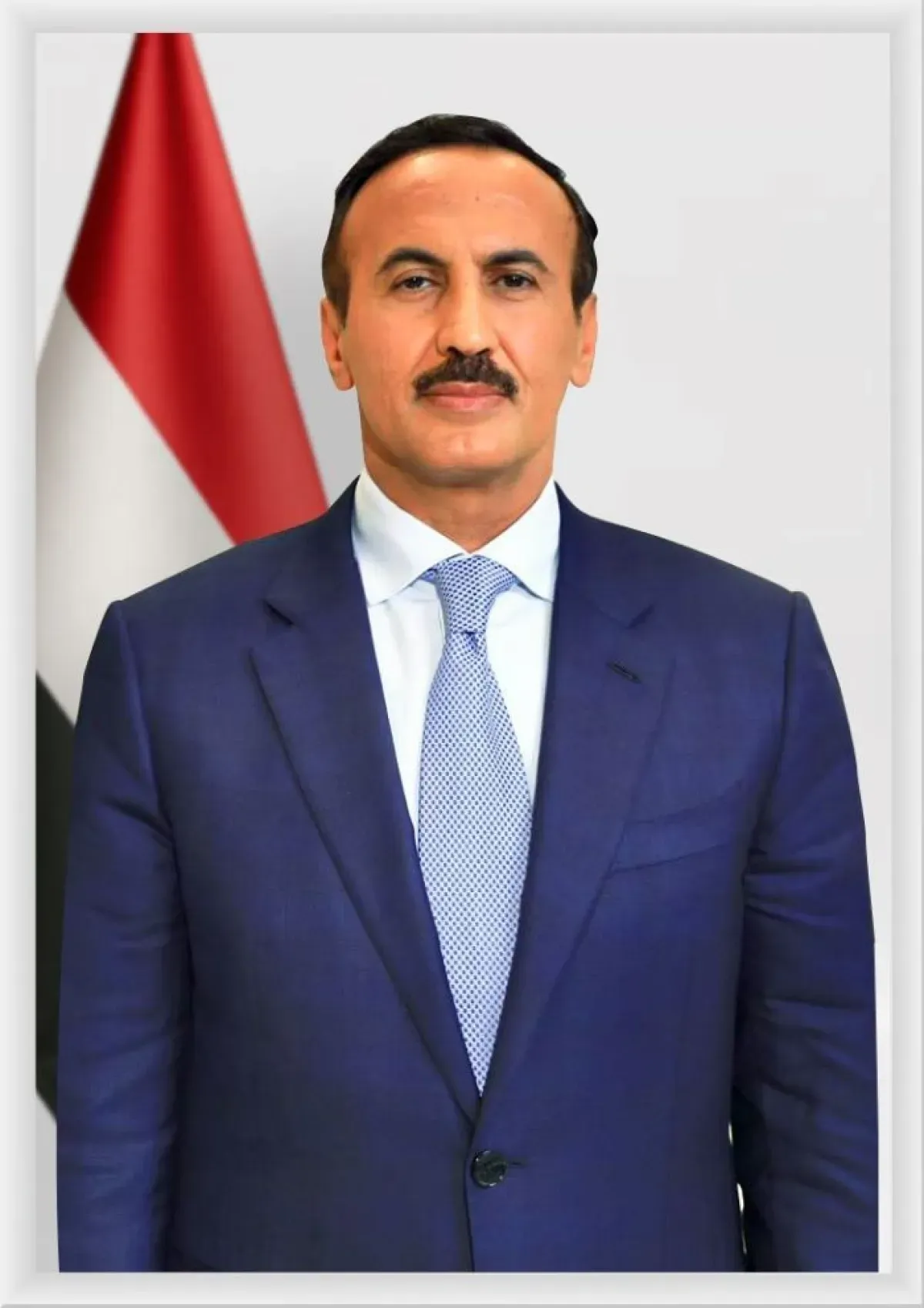 أحمد علي صالح يهنئ غازي الأحول بالإفراج: قيادات المؤتمر تزداد ثباتاً من السجون