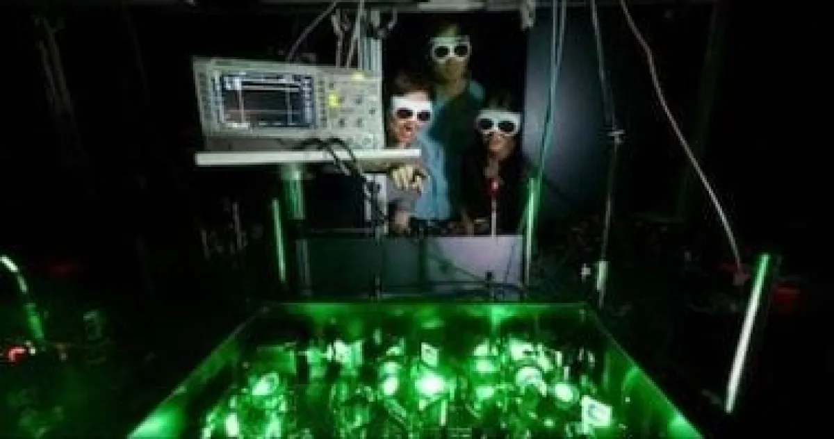 اكتشاف نمط مغناطيسي خفي يفتح الباب أمام موصلات فائقة الحرارة