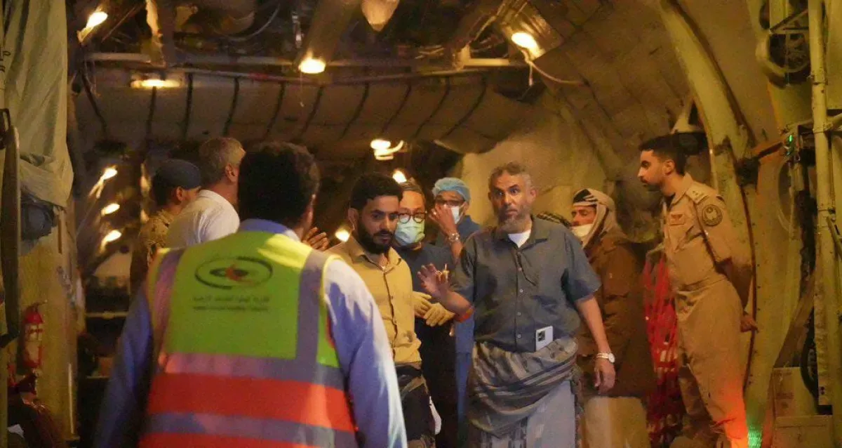 طائرة إخلاء سعودية تنقل مصابي هجوم حمدي شكري إلى المملكة