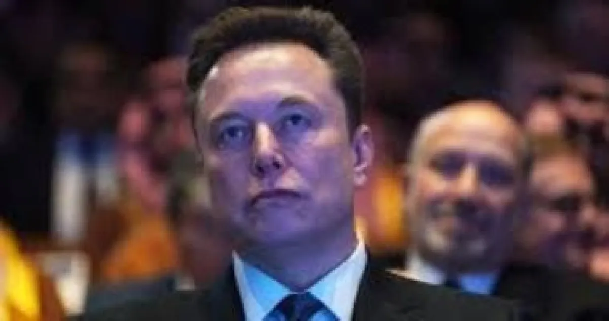 ماسك يتوقع: الذكاء الاصطناعي سيتفوق على البشر بحلول 2026