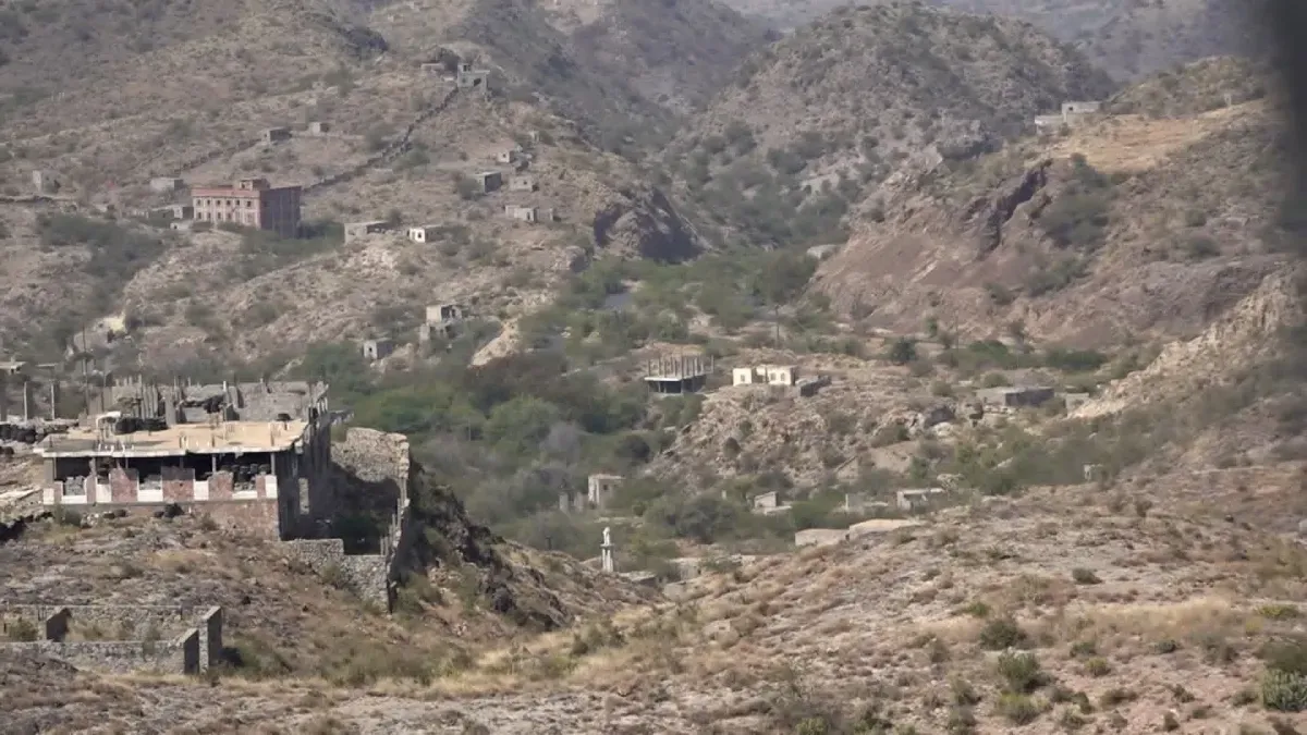 مقتل 4 حوثيين في تعز خلال إحباط محاولة تسلل للقوات الحكومية