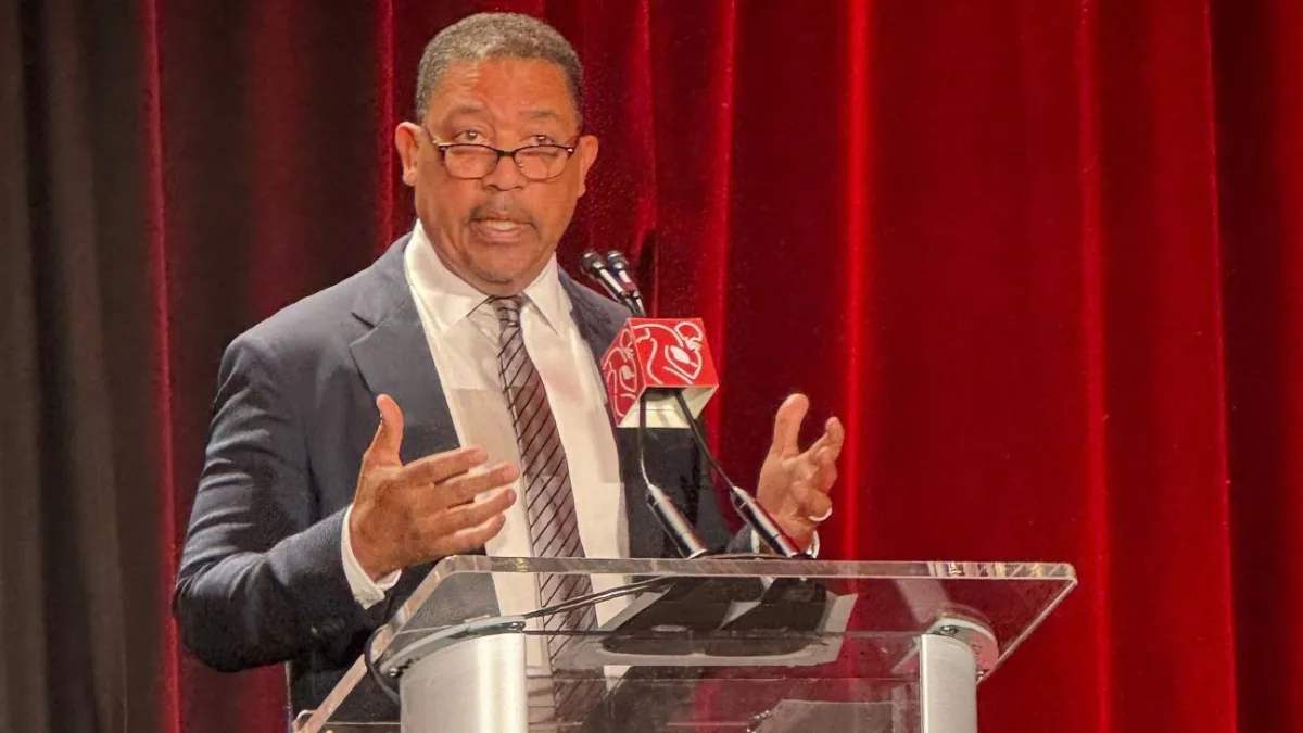 اتحاد لاعبي NFL يرفض "بشدة" زيادة مباريات الموسم إلى 18.. والصحة أولاً