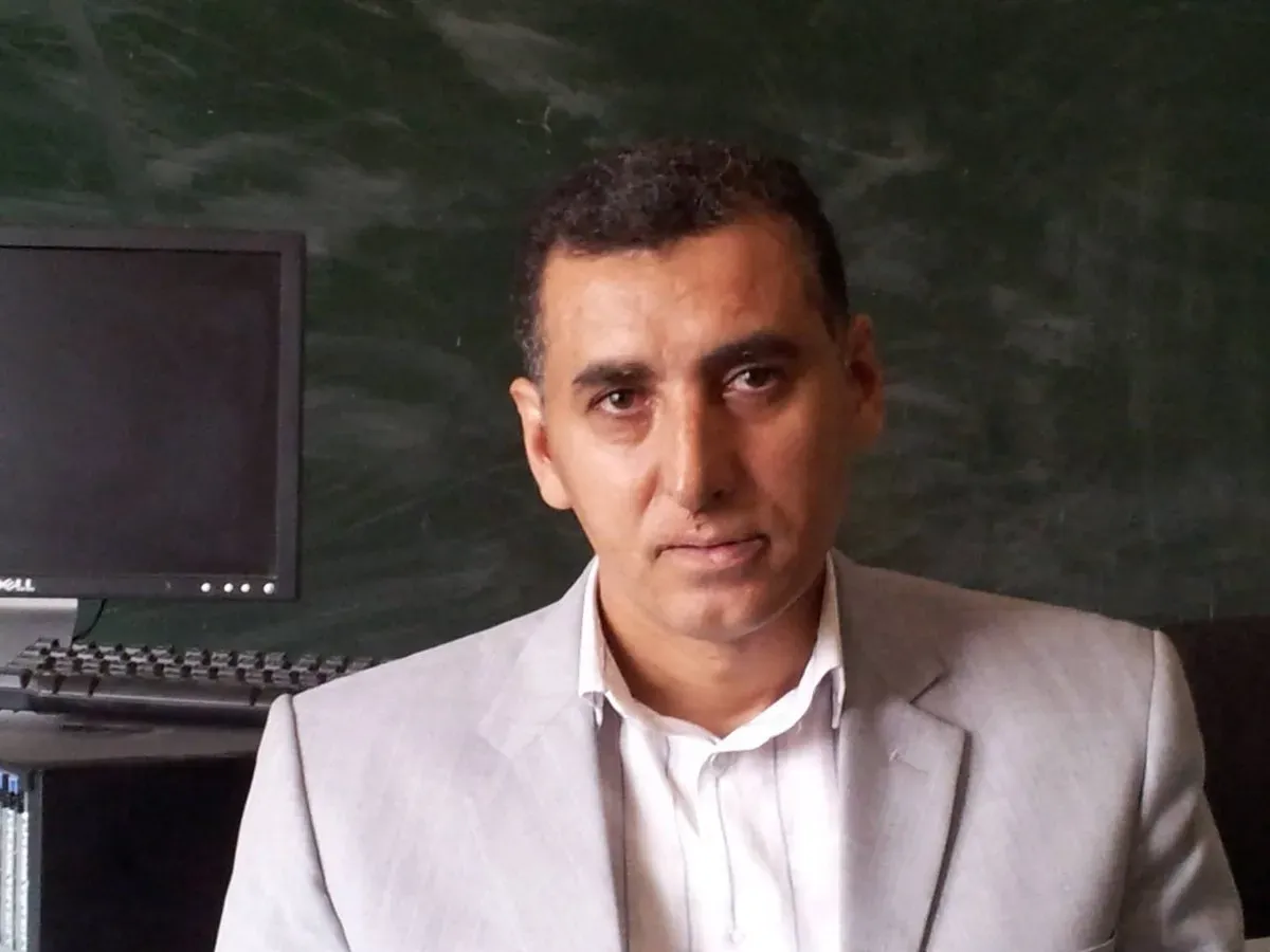 الحوثيون يوقفون أكاديميًا في جامعة عمران ويحيلونه للتحقيق بتهمة "كيدية"