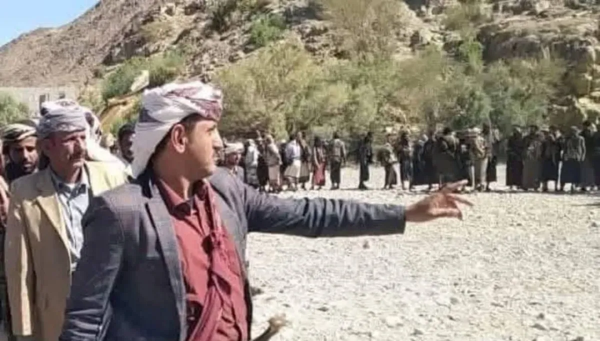 وساطة قبلية تنهي نزاع قتل مسلح بين أبناء "قبيلة الدولة" بشبوة