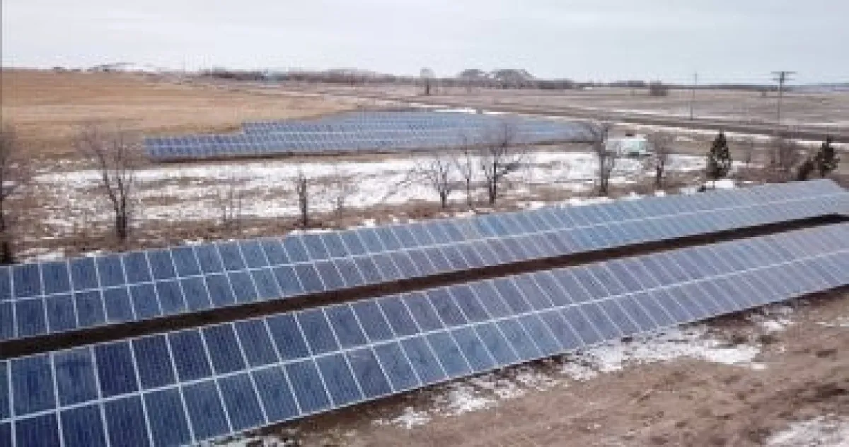 الطفرة الشمسية في أفريقيا: نمو قياسي بنسبة 54% في 2025 وتوقعات بمضاعفة التركيبات