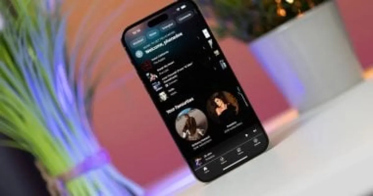 يوتيوب ميوزك يطلق قوائم تشغيل ذكية تعمل بالذكاء الاصطناعي لتناسب مزاجك