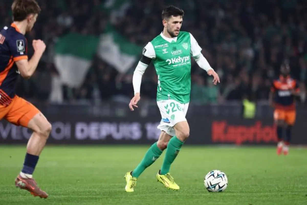 مسيرة جوليان لو كاردينال: من الدرجات الدنيا إلى حلم الاحتراف مع سانت إتيان