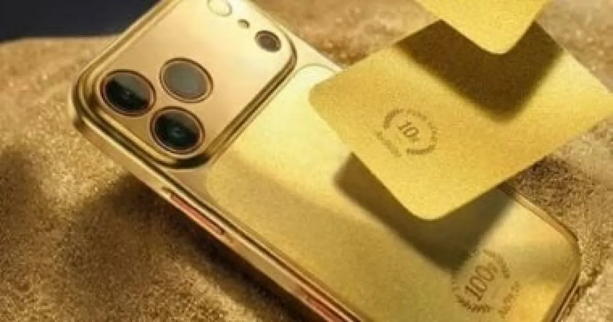 صفقة جنونية في الصين: اشترِ غطاء آيفون مطلي بالذهب واحصل على هاتف 17 مجاناً