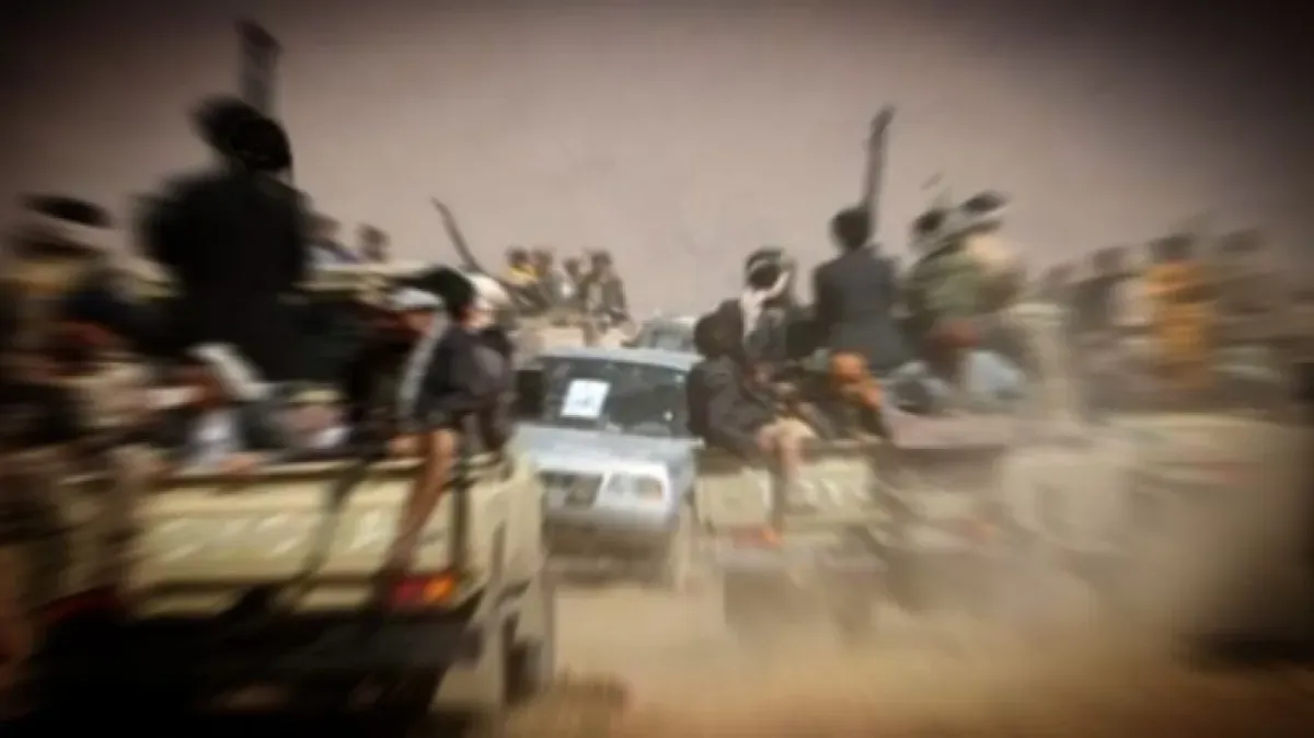 مليشيا الحوثي تحاصر قرية الجلبي بالمحويت بأكثر من 20 طقماً عسكرياً