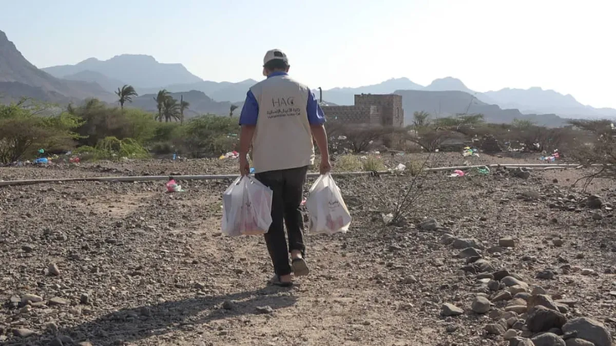 "تمرة إفطار": الخلية الإنسانية تواصل توزيع المساعدات على الأسر المحتاجة بالساحل الغربي