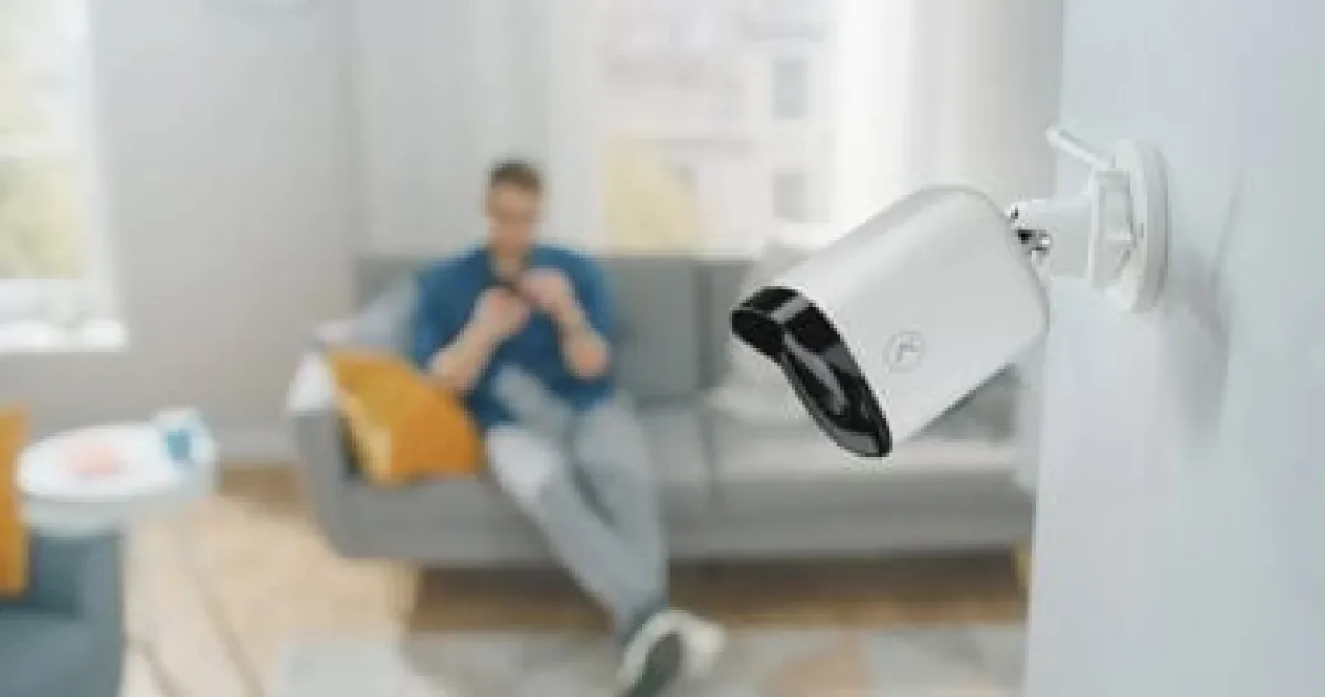 اختراق كاميرات المراقبة المنزلية: كيف تحمي خصوصيتك من المتسللين؟