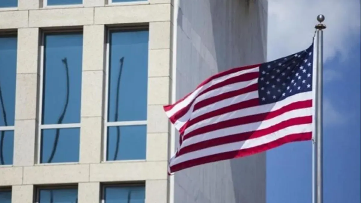 من واشنطن | سيناتوران أمريكيان يطالبان بتمديد الحماية المؤقتة لليمنيين في الولايات المتحدة