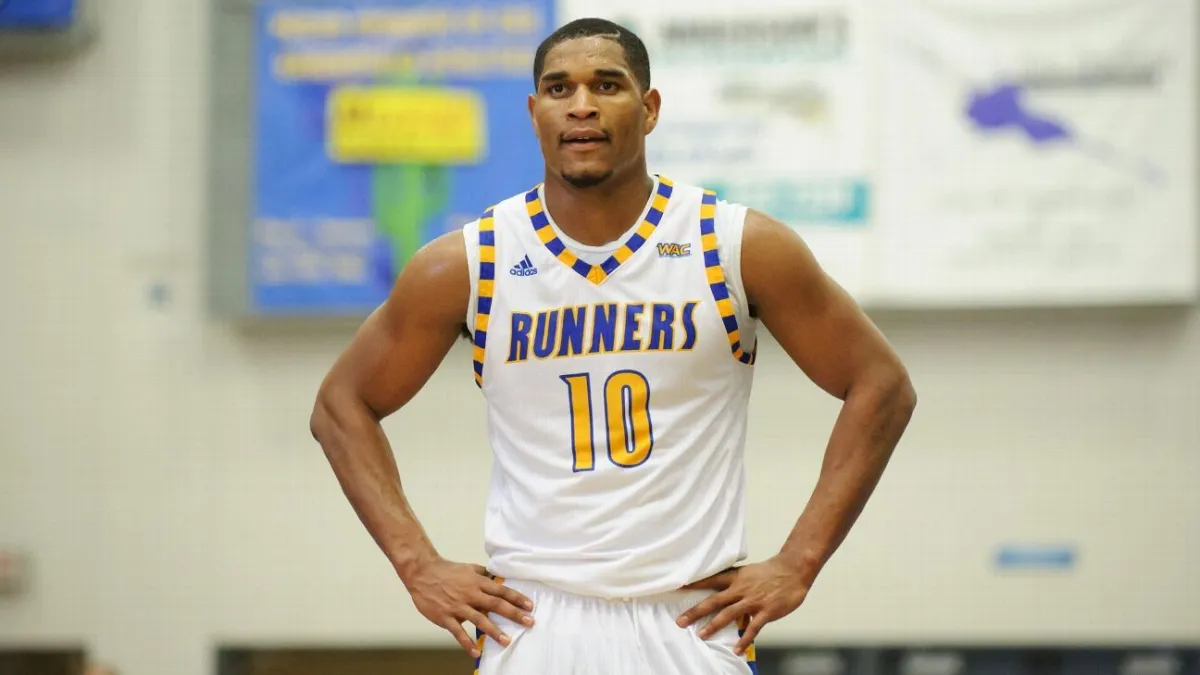 فضيحة تهز جامعة كاليفورنيا بيكرسفيلد: مدرب مساعد متهم بالاتجار بالبشر