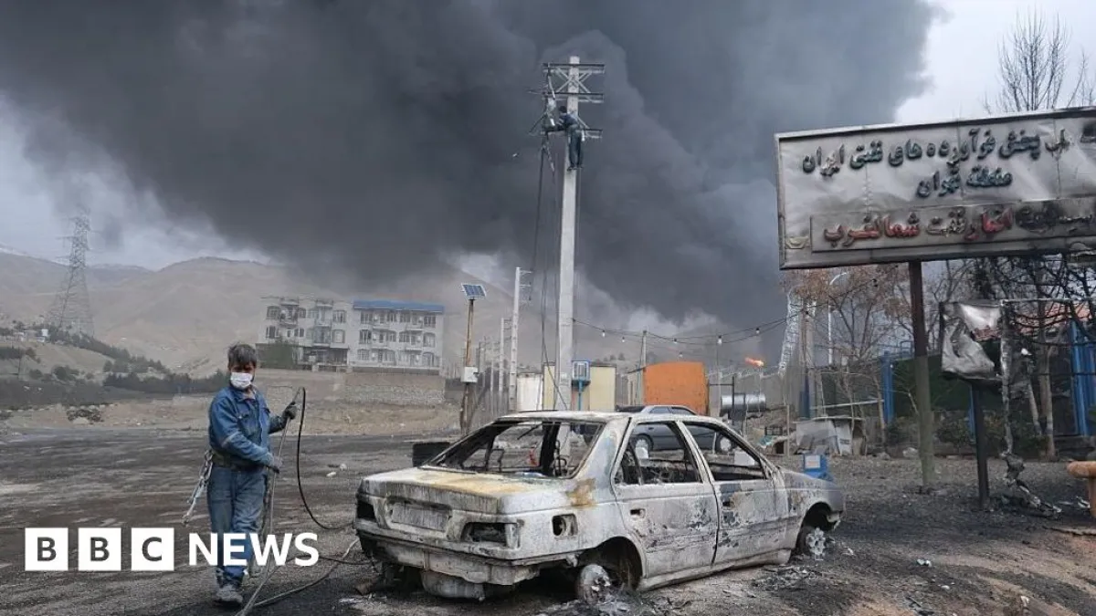 شهود إيرانيون يصفون استهداف مستودعات نفطية: "الليل تحول إلى نهار"