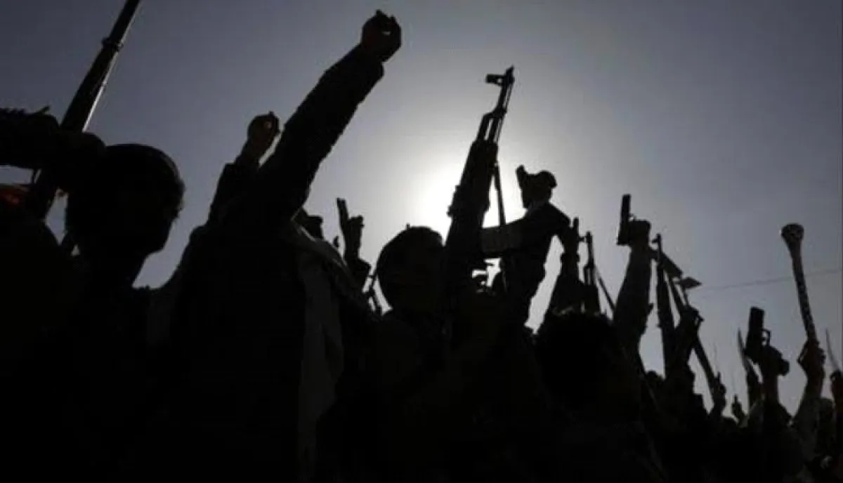 ارقام اتصال جديدة | تشديد أمني وإجراءات سرية.. تغيير أرقام قيادات الحوثي ومنع إدخالها الاجتماعات