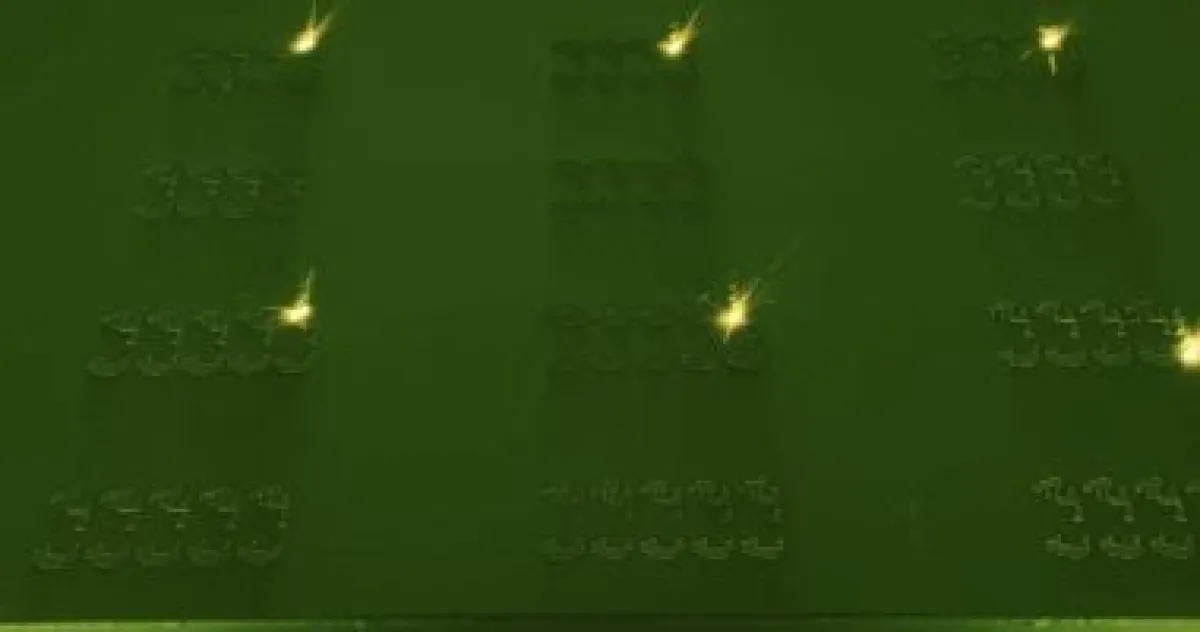 آبل تستكشف الطباعة ثلاثية الأبعاد لإنتاج هياكل آيفون وساعات آبل