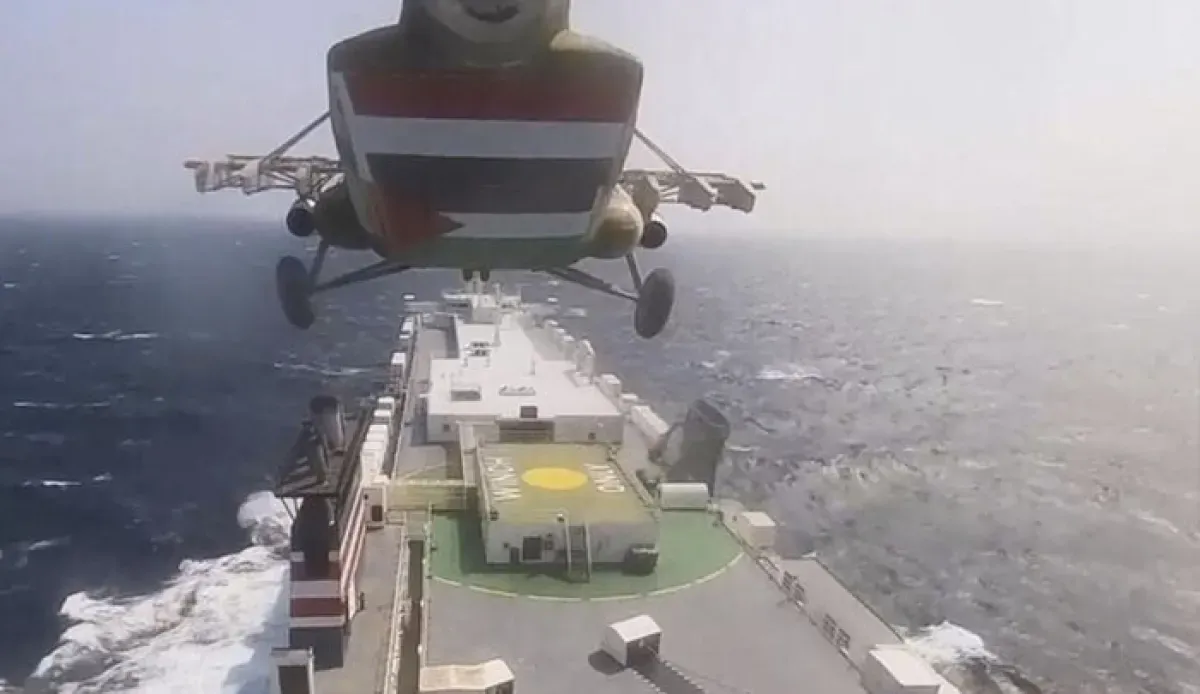 إيران تلمح لاستخدام الحوثيين لتصعيد التوترات في البحر الأحمر