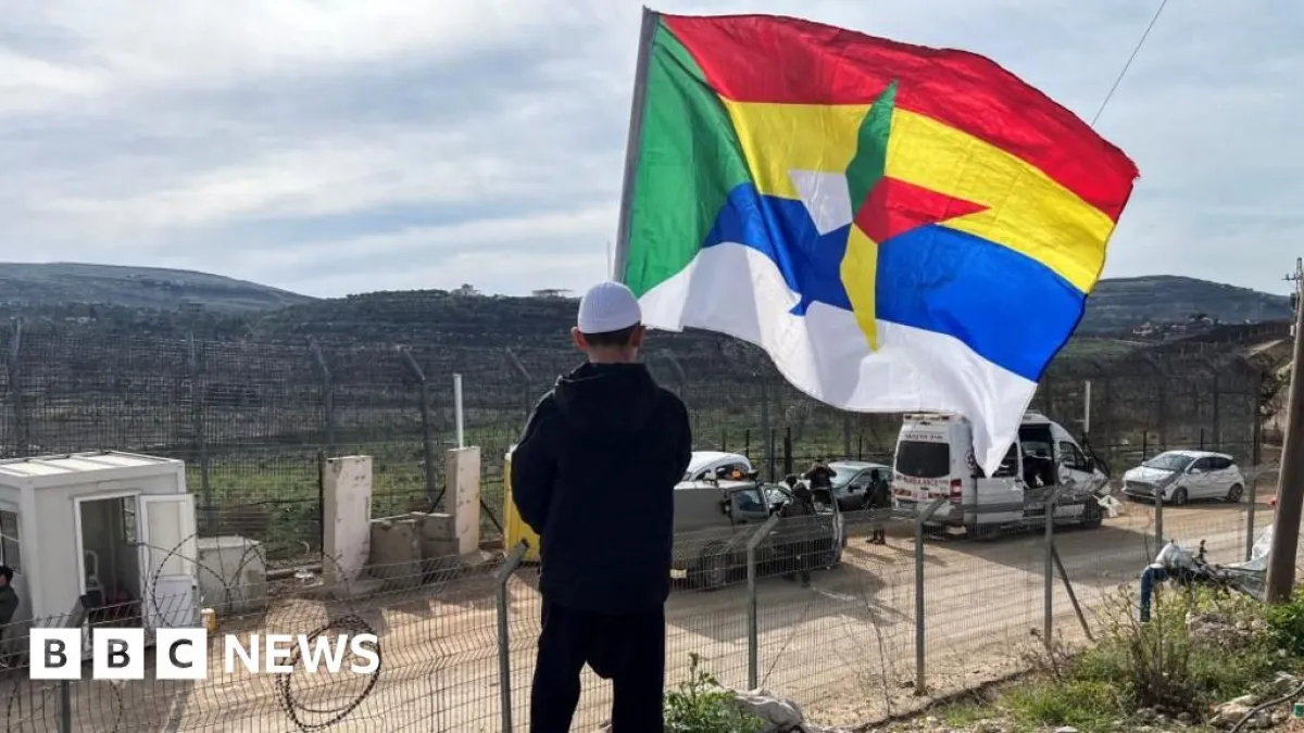 إسرائيل تشن غارات على سوريا رداً على هجمات استهدفت طائفة الدروز