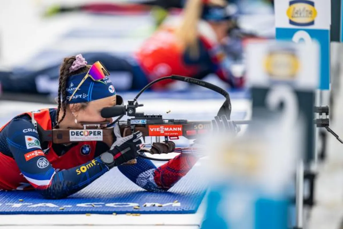 كاميي بينيد تحتل المركز 12 في أوسلو وتكشف تحدياتها البدنية بسبب الدورة الشهرية