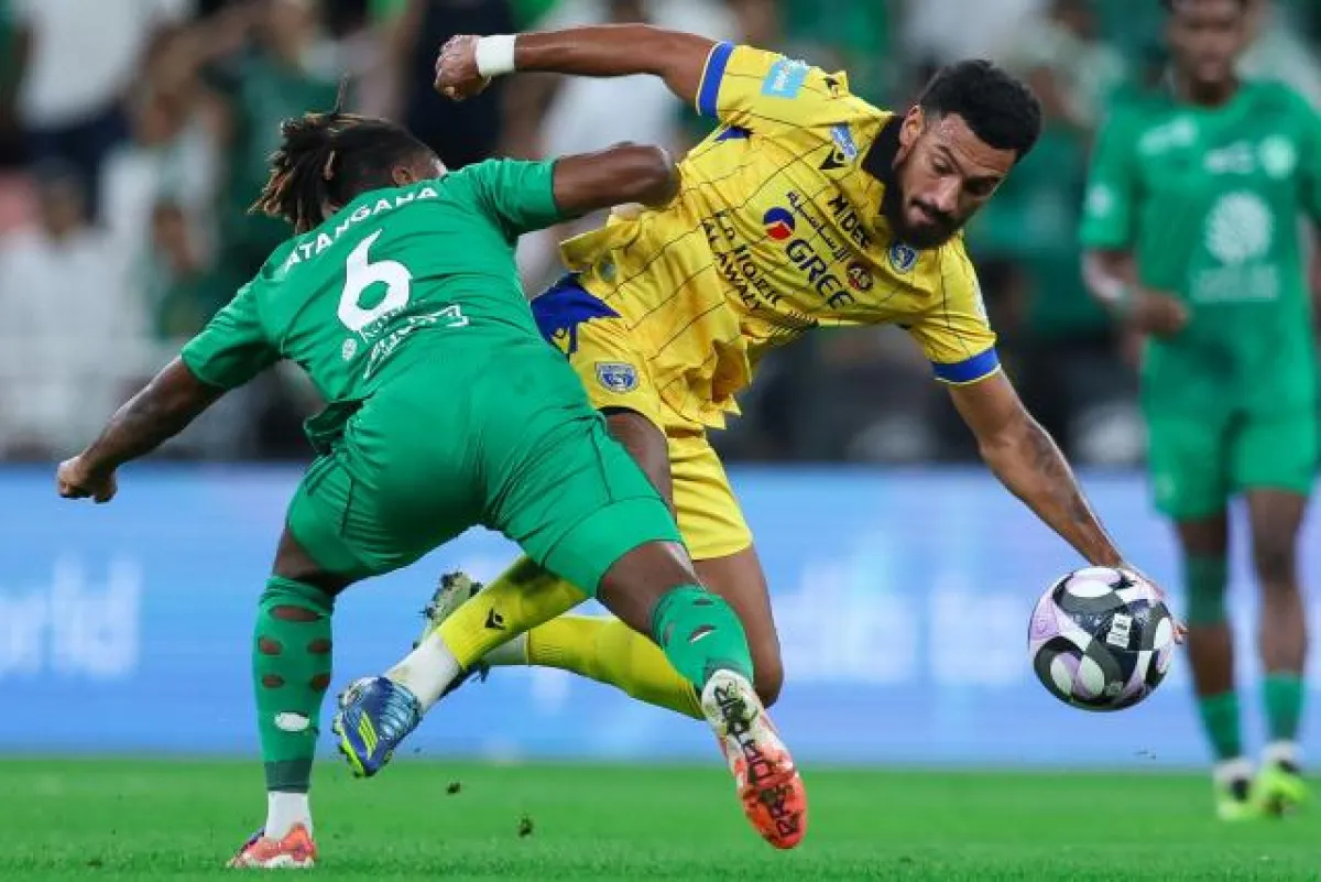 نجم كرة القدم يكشف أسباب تمثيل كاليدونيا الجديدة وتأثير ثقافة الكاناك عليه