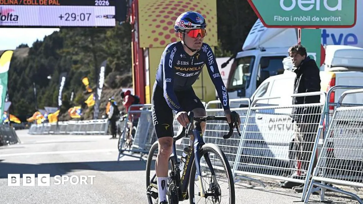 سقوط عنيف يجبر الدراج توم بيدكوكس على الانسحاب من فولتا كاتالونيا