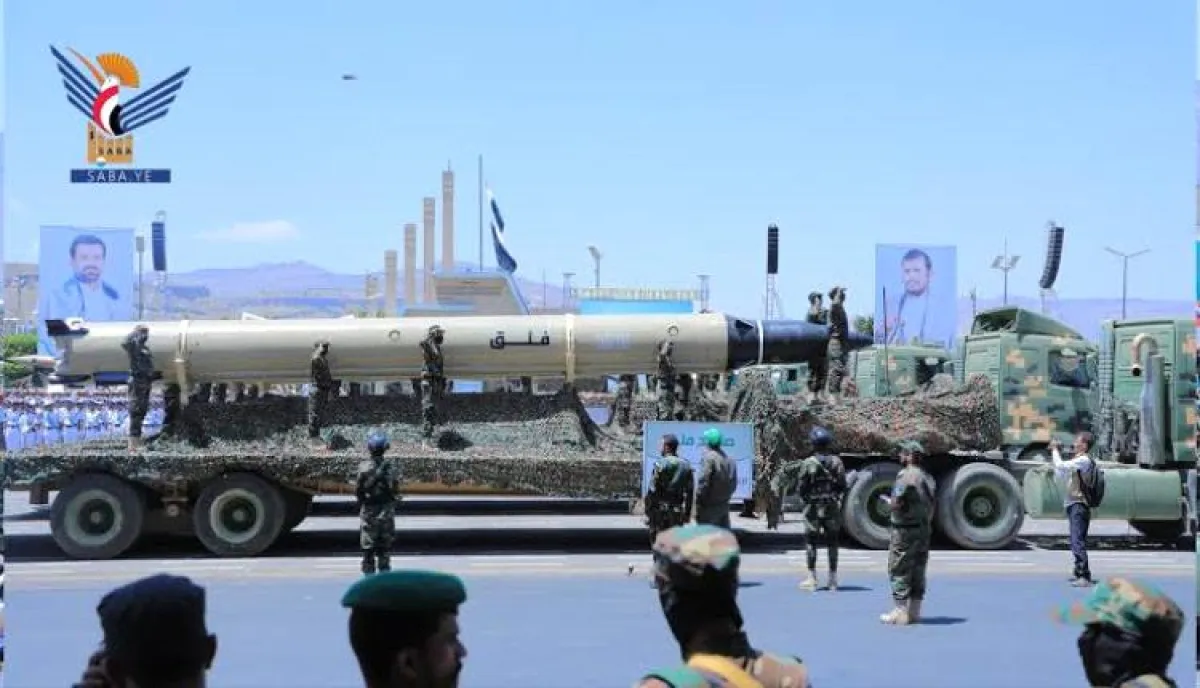 من بريطانيا | "الإيكونومست" تكشف تحرك خطير وانتشار مفاجئ للحوثيين وضباط أجانب في صنعاء.. ونصب صواريخ على حدود السعودية