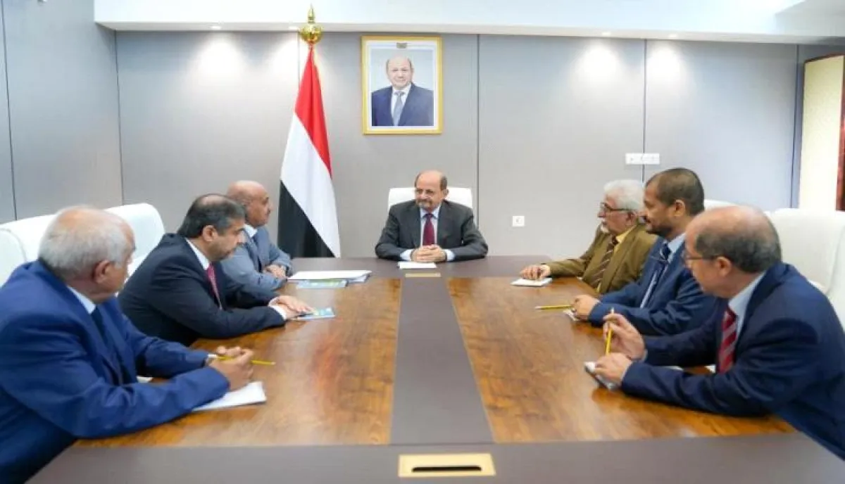 في اليمن | الحكومة تعلن تحرير البنك المركزي وتدفع به كخط الدفاع الأخير لإنقاذ الريال وكسر أزمة السيولة