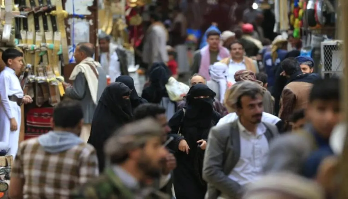 في صنعاء | الحوثي يذبح القطاع الخاص بقرار صادم للتجار بقرار واحد.. بعضهم فر إلى عدن