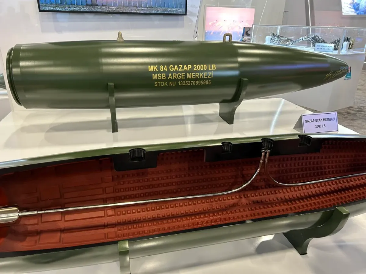 تركيا تعرض طائرة F-16 محدثة بميزات متقدمة في معرض IDEF 2025