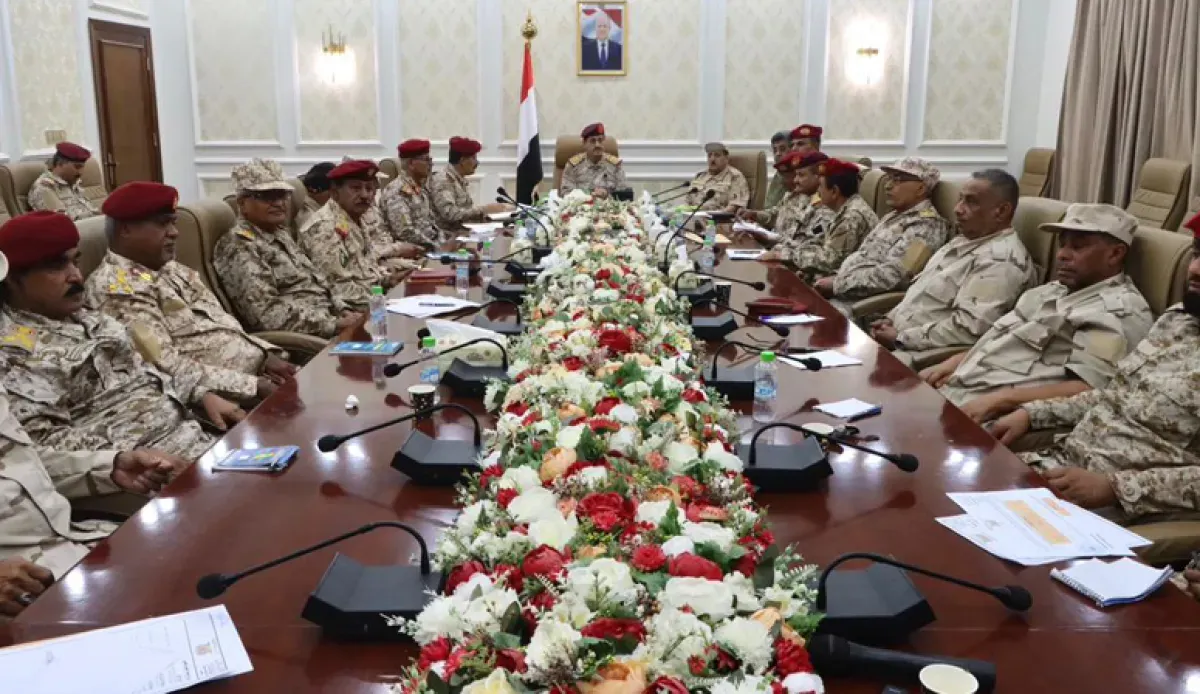 وزير الدفاع اليمني يؤكد استعادة صنعاء هدفاً رئيسياً