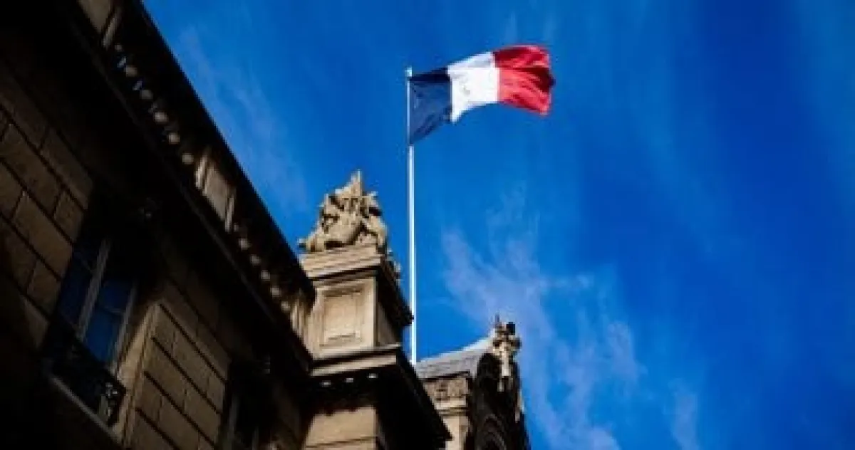 فرنسا تستغني عن ويندوز: التحول إلى لينكس لتعزيز السيادة الرقمية