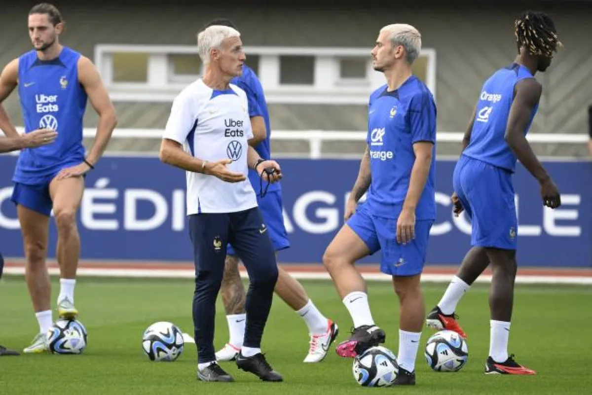 غريزمان: نهاية غير متوقعة لمسيرته مع الديوك وديشامب