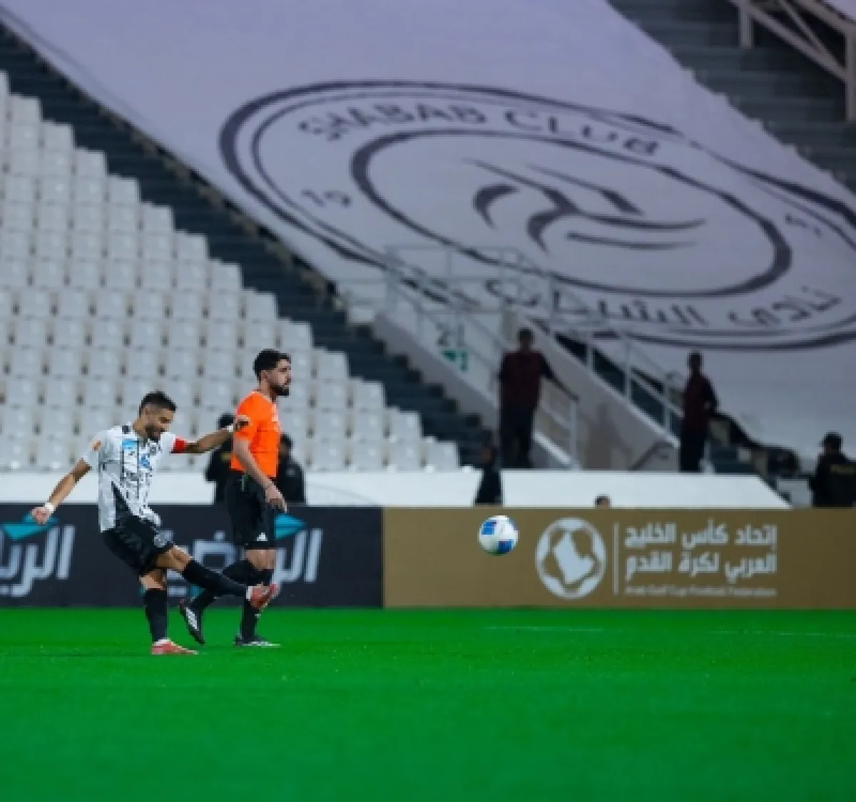 استعدادات مكثفة لانطلاق نصف نهائي "أبطال الخليج"