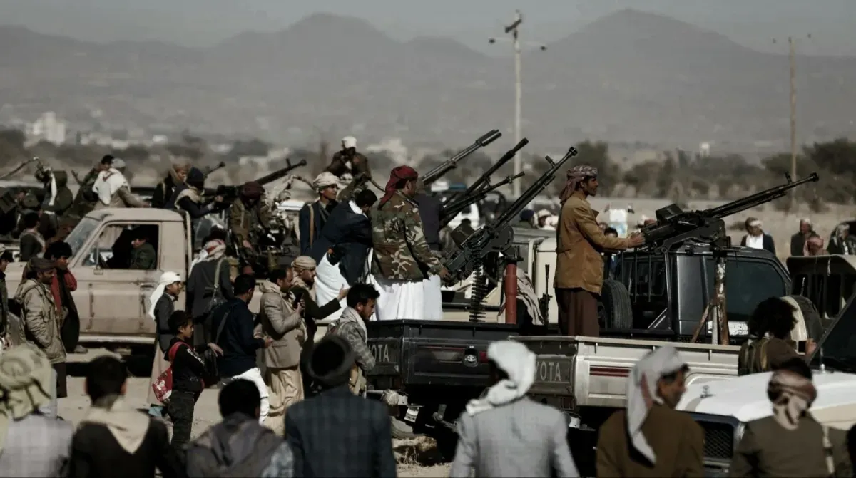 الجوف تشتعل.. اغتيال شيخ قبلي يفجر مواجهات دامية بين قبائل دهم ومليشيا الحوثي