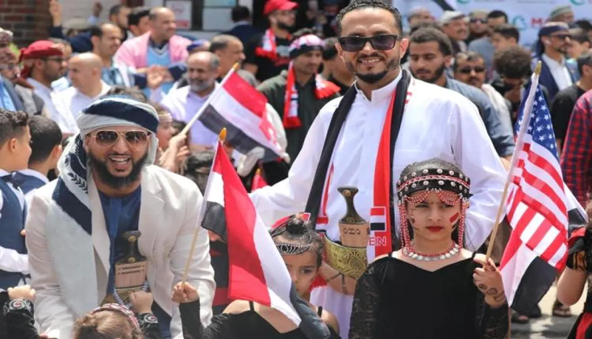 في امريكا | محكمة توقف قرار ترحيل اليمنيين.. حماية مؤقتة تستمر وسط جدل قانوني وإنساني واسع