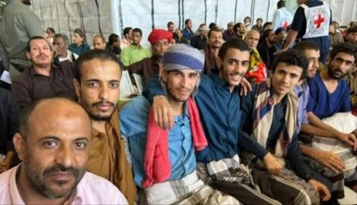 ساعات "الحسم الإنساني".. أنباء عن انفراجة مرتقبة في ملف المعتقلين والمخفيين قسراً تُنعش آمال آلاف الأسر اليمنية