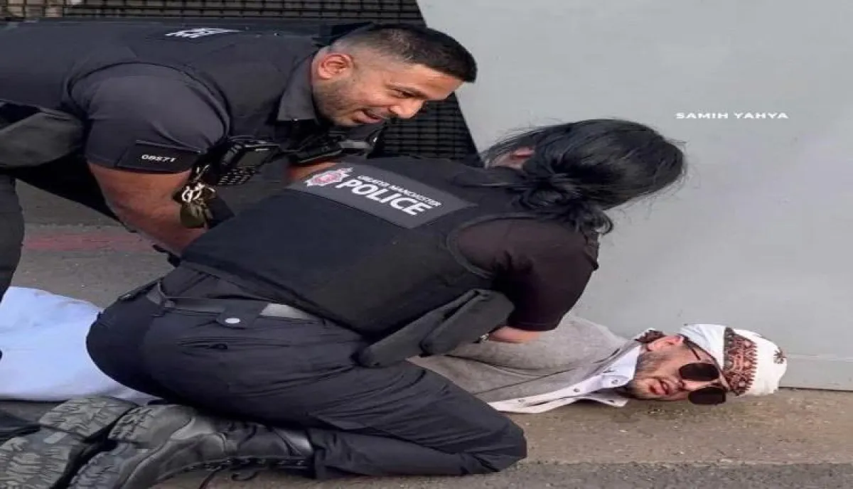 صدمة موروث وقانون.. الشرطة البريطانية تصادر "الجنابي" وتوقف شباناً يمنيين في مانشستر