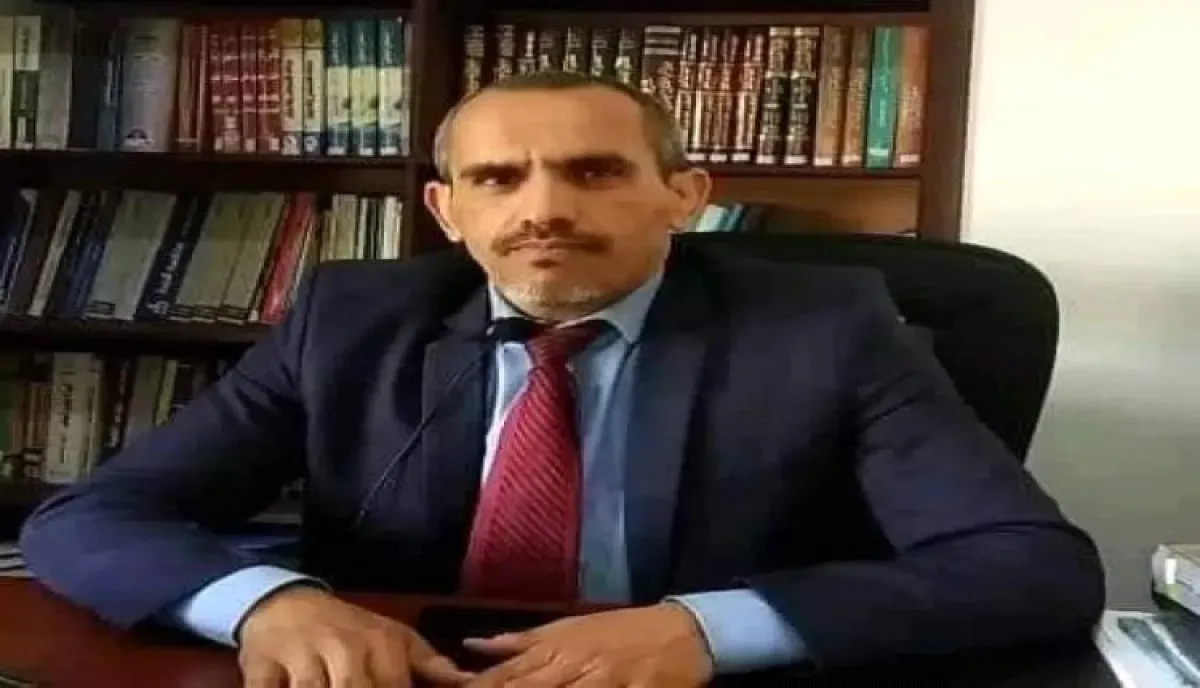 "247 يوماً خارج القانون".. أسرة المحامي "صبرة" تفضح تمرد مخابرات الحوثي على أوامر الإفراج القضائية