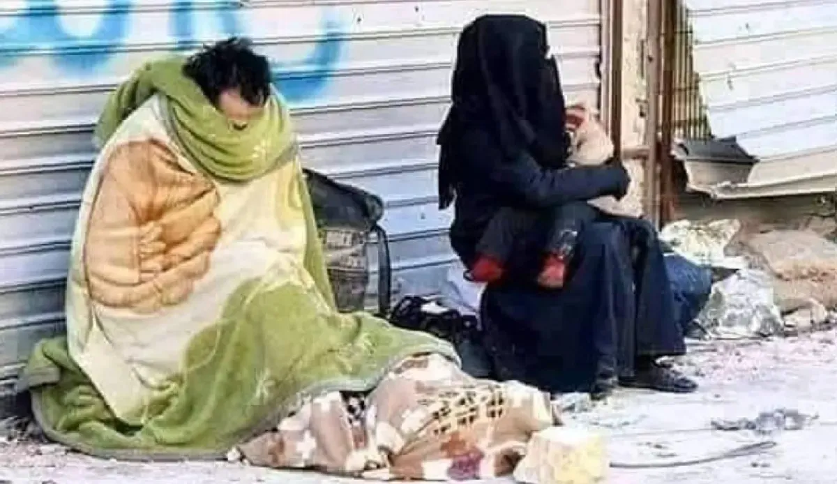 الحوثيون يدفعون آلاف اليمنيين إلى التشرد بسبب سياسات التجويع ونهب الموارد