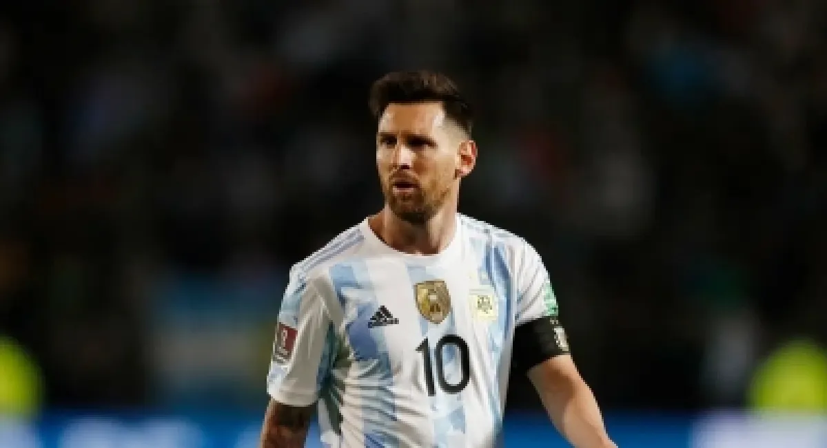 ميسي يسيطر على أجواء الأرجنتين قبل مواجهة الجزائر