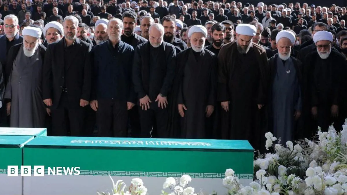 غياب الابن الأبرز للخميني عن جنازة والده وسط حضور رفيع