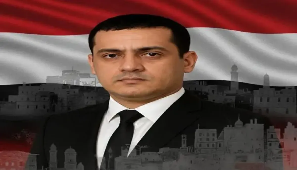 (فخ العسل والابتزاز).. صحفي يزيح الستار عن كواليس إسقاط مسؤولين يمنيين بارزين في منازل مشبوهة