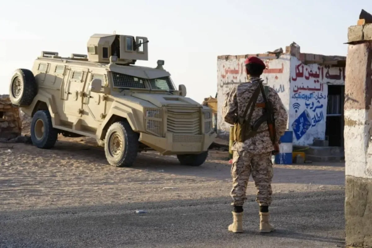 في ابين .. هجوم إرهابي يودي بحياة ضابط في قوات الأمن الوطني بالمحافظة