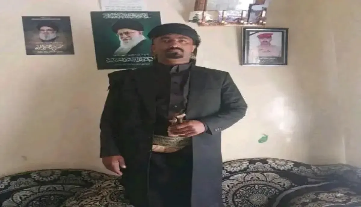 في إب .. قيادي حوثي مسلح يقتحم  مدرسة للبنات ويرعب الطالبات ويعتدي على الكادر التعليم